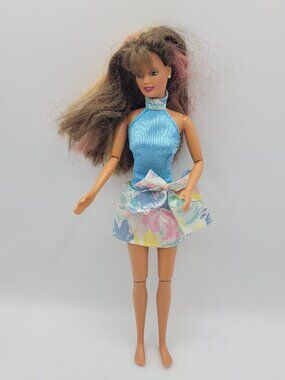 1990/93 Mattel Barbie Teresa W/ 80s Style Outfit Green Eyes Multi Color Hair